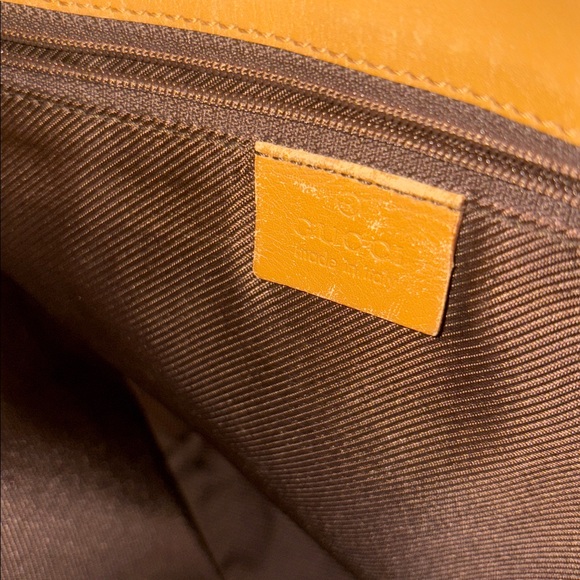 Gucci Beige Monogram Tote Bag - Picture 7 of 9